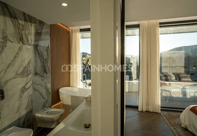 Newly-built Villas Within Walking Distance of Amenities in Mijas 15