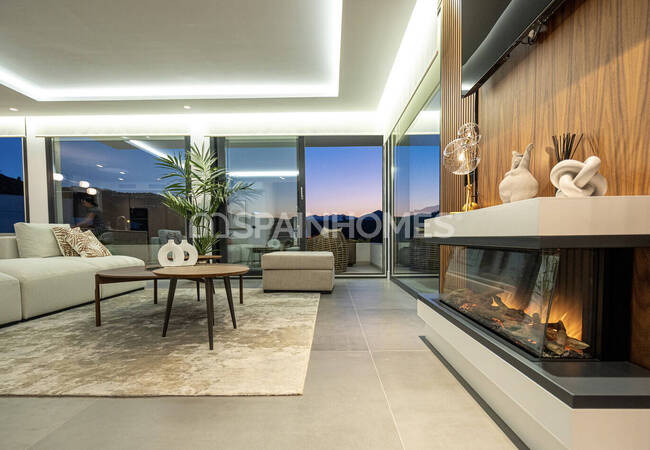 Newly-built Villas Within Walking Distance of Amenities in Mijas 4