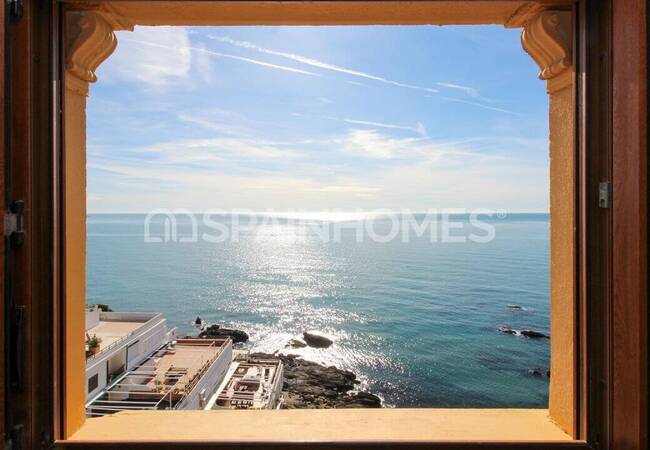 Benalmádena'da 2 Yatak Odalı Yatırımlık Çatı Katı Daire 15