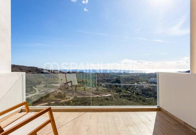 Luxury Apartments Within an Exclusive Community in Benahavis 38
