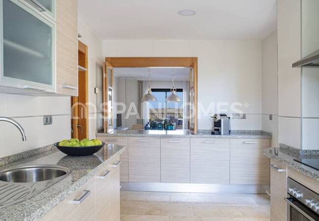 Apartamentos Con Amplias Terrazas En Benahavís 24