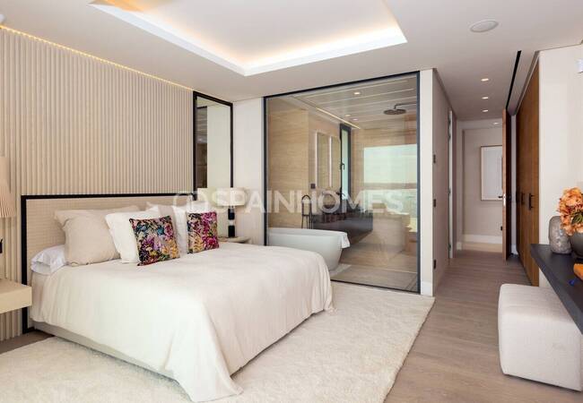 Unique Beachfront Project in Estepona with Luxury Apartment 30