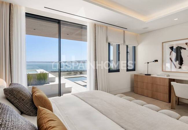 Unique Beachfront Project in Estepona with Luxury Apartment 18