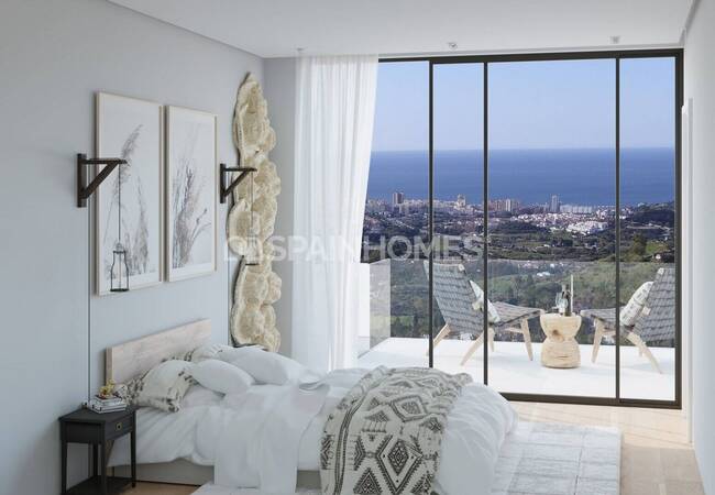 Well-located Detached Villas with Sea Views in Mijas