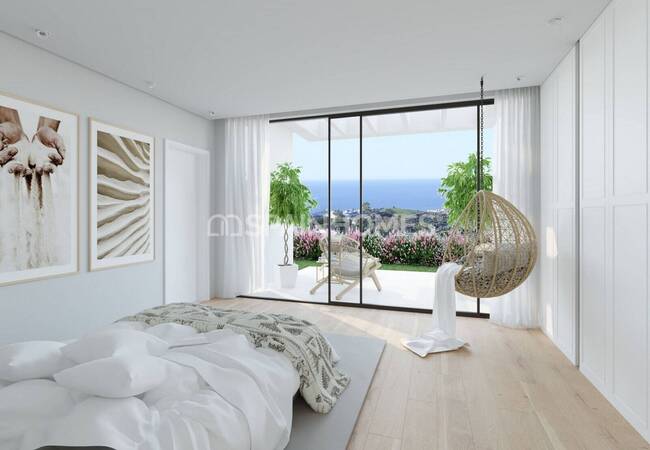 Mijas'ta Avantajlı Konumda Deniz Manzaralı Müstakil Villalar 9