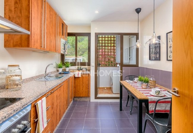 Apartamentos De Estilo Mediterráneo Bien Ubicados En Casares 16