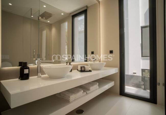 Современные Отдельные Виллы в Престижном Районе Марбельи 17