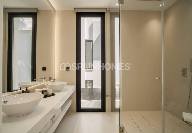 Современные Отдельные Виллы в Престижном Районе Марбельи 18