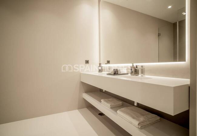 Современные Отдельные Виллы в Престижном Районе Марбельи 27