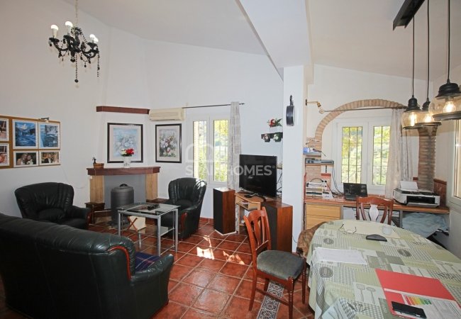 Удачно Расположенный Загородный Дом в Аренасе 26