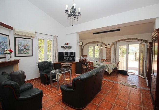 Удачно Расположенный Загородный Дом в Аренасе 27