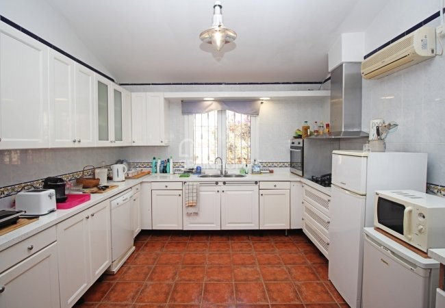 Удачно Расположенный Загородный Дом в Аренасе 28