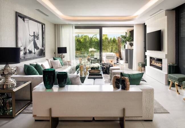 Престижная Недвижимость в Прекрасном Месте Марбельи 13