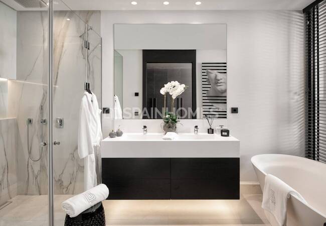 Престижная Недвижимость в Прекрасном Месте Марбельи 14