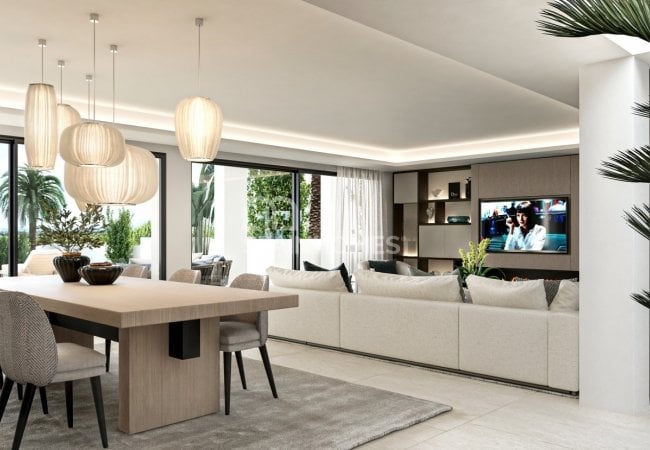Marbella'nın Merkezi Konumunda Satılık Müstakil Villa 9