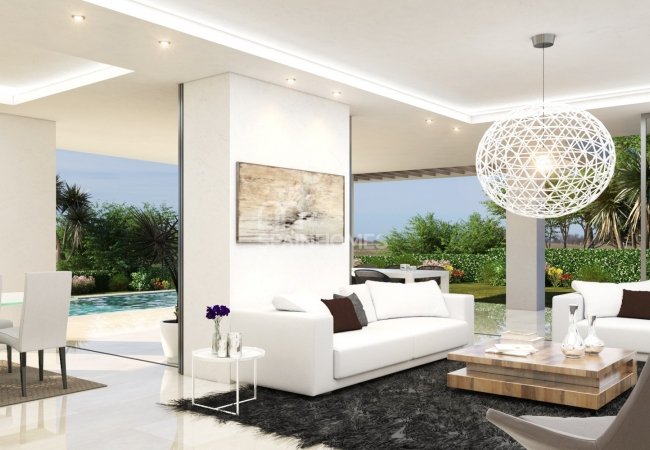 Villas De Lujo Funcionales Y Bien Situadas En Estepona 17