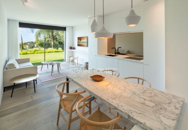 Well-located High-end House in Marbella's Prime Location 26