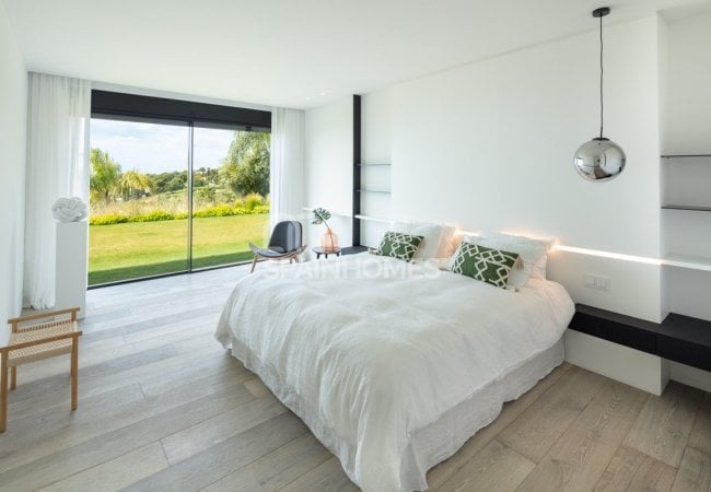 Well-located High-end House in Marbella's Prime Location 27