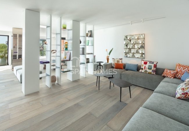 Well-located High-end House in Marbella's Prime Location 17