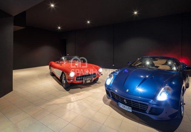 Well-located High-end House in Marbella's Prime Location 37
