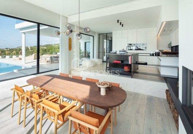 Well-located High-end House in Marbella's Prime Location 23