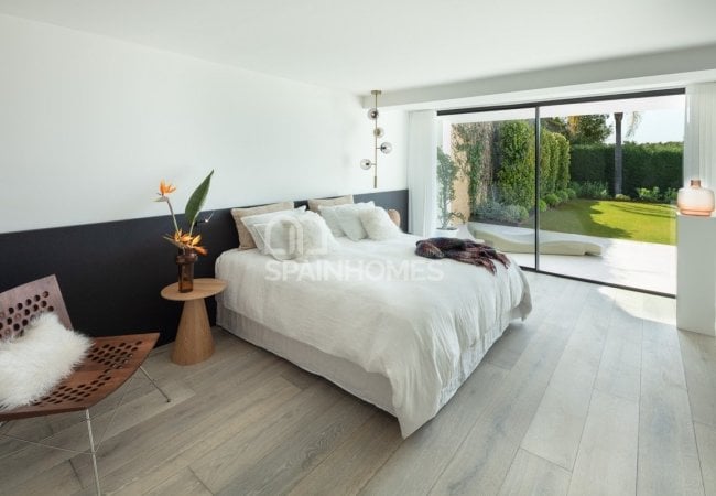 Well-located High-end House in Marbella's Prime Location 24