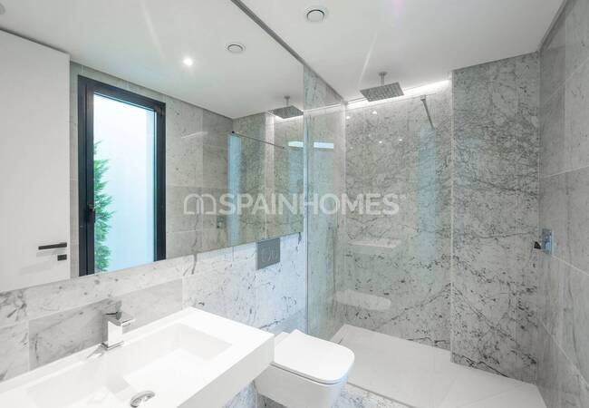 Престижные Виллы на Берегу Моря в Марбелье 22