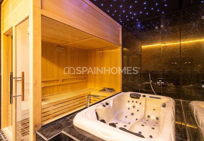 Престижные Виллы на Берегу Моря в Марбелье 24