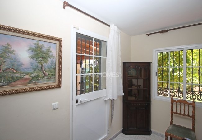 Great Detached House in a Sought After Area of Benalmadena 19