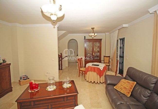 Great Detached House in a Sought After Area of Benalmadena 25