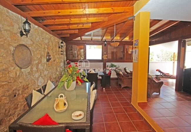 Great Detached House in a Sought After Area of Benalmadena 8