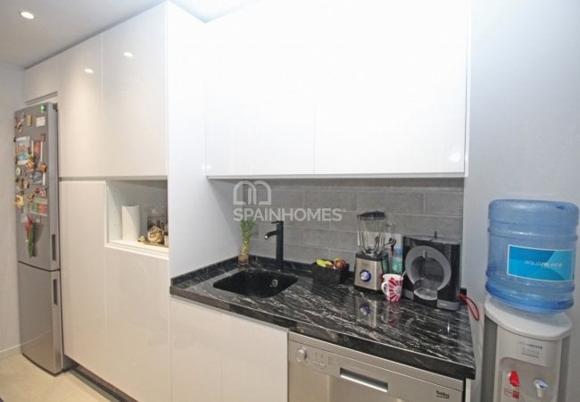 Modernized Duplex Apartment in a Popular Area of Mijas 17