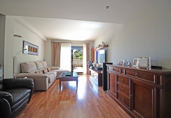 Strategically Located Ground Floor Apartment in Benalmadena 11