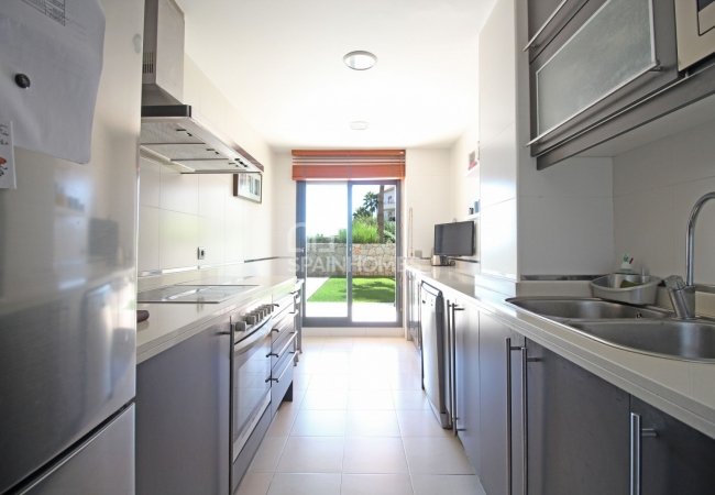 Strategically Located Ground Floor Apartment in Benalmadena 14