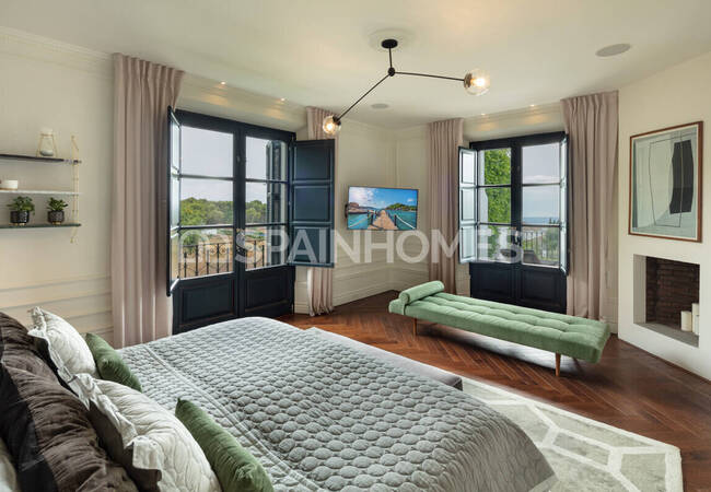 Exclusively Located Prestigious Property in Marbella 9