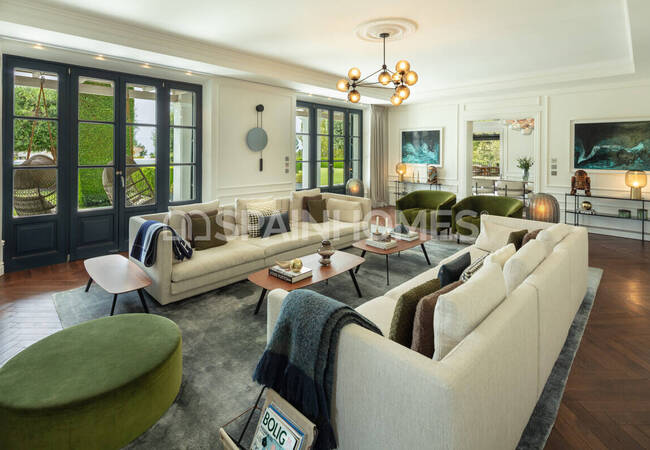 Exclusively Located Prestigious Property in Marbella 13