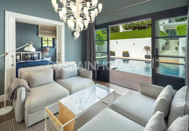 Exclusively Located Prestigious Property in Marbella 17