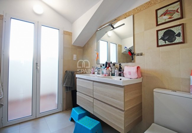 Spacious Penthouse in a Demanded Area of Benalmadena 36