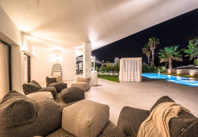 Verfijnde Villa Dichtbij Puerto Banus In Marbella Spanje 35