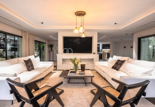 Verfijnde Villa Dichtbij Puerto Banus In Marbella Spanje 44