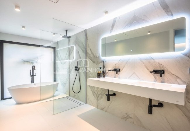 Verfijnde Villa Dichtbij Puerto Banus In Marbella Spanje 24