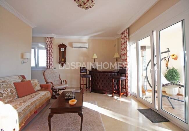 Benalmadena’da Elit Konumda Deniz Manzaralı Villa 26