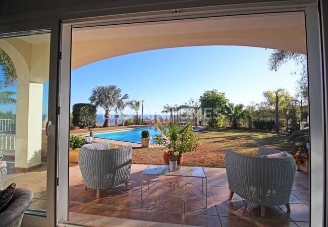 Benalmadena’da Elit Konumda Deniz Manzaralı Villa 34