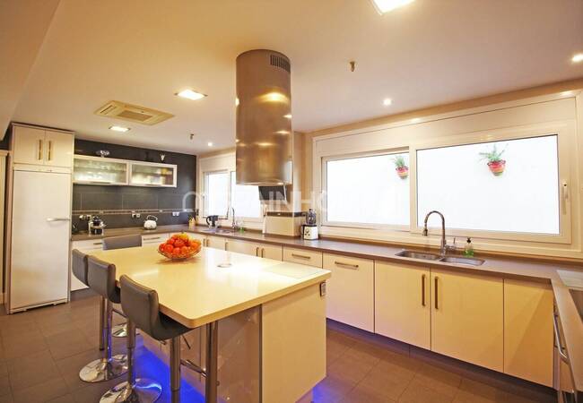 Benalmadena’da Elit Konumda Deniz Manzaralı Villa 39