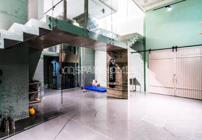 Marbella'da Satılık Çağdaş Tasarımlı Şık Müstakil Villa 45