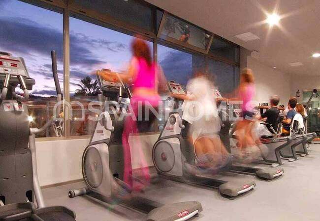 Välbelägna Investeringslägenheter I Fuengirola Till Salu 26