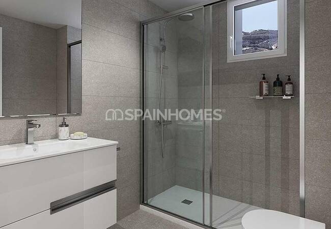 Torrox'ta Sahil Kenarında Şık Tasarımlı Sıfır Daireler 5