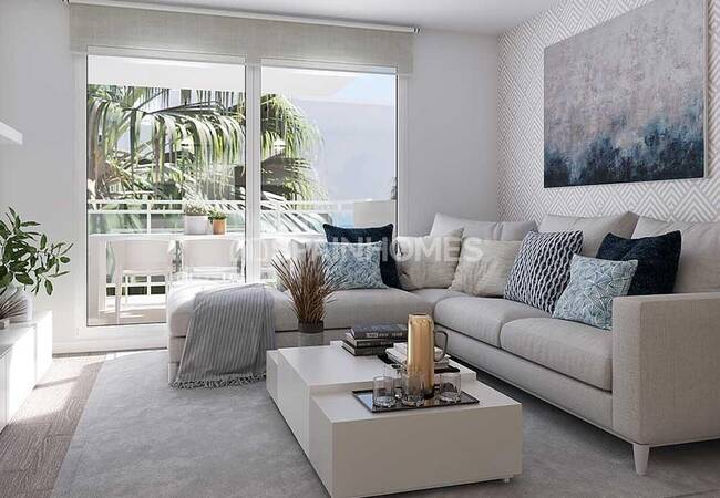 Torrox'ta Sahil Kenarında Şık Tasarımlı Sıfır Daireler 7