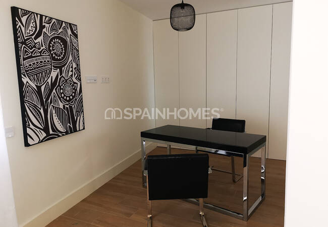 Malaga Şehir Merkezinde Merkezi Konumda Satılık Daireler 8