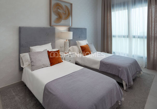 Ready to Move Contemporary Houses for Sale in Casares 25